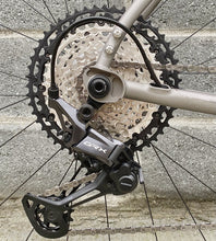 Laden Sie das Bild in den Galerie-Viewer, Double Ace Titanium GRAVEL | Komplettrad Standard Raw (Gebürstet/Sandgestrahlt)