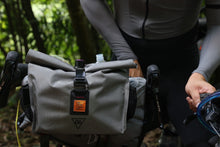 Load image into Gallery viewer, XTOURING Accessory Handlebar Pack Dry Honeycomb Iron Grey
