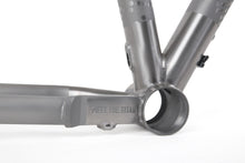 Load image into Gallery viewer, Quickslack Titanium Hardtail Mountain Bike