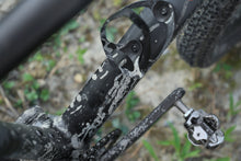 Laden Sie das Bild in den Galerie-Viewer, WEIT ÖFFNEN. X WOHO Cyber-Camo Black Sonderedition