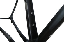 Laden Sie das Bild in den Galerie-Viewer, WEIT ÖFFNEN. X WOHO Cyber-Camo Black Sonderedition