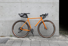 Charger l'image dans la galerie, Sacoche de selle XTOURING Dry S Honeycomb Iron Grey