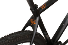 Laden Sie das Bild in den Galerie-Viewer, WEIT ÖFFNEN. X WOHO Cyber-Camo Black Sonderedition