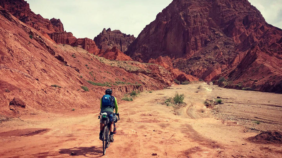 Du - Ku Road - La route du bikepacking à Xin - Jiang CH12 