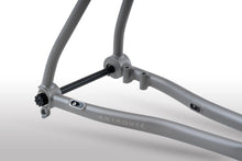 Laden Sie das Bild in den Galerie-Viewer, Double Ace Titanium GRAVEL | Standard RAW Finish Frame-set (Brushed/Sandblast)