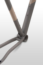 Load image into Gallery viewer, Double Ace Titanium GRAVEL | GRX820 1*12 Complete Bike Custom Cerakote (Desert Sand/Sandblasting)