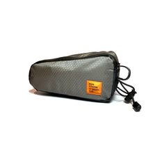 Cargar imagen en el visor de la galería, XTOURING Bolsa de Tubo Superior - Honeycomb Iron Grey