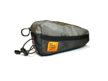Cargar imagen en el visor de la galería, XTOURING Bolsa de Tubo Superior - Honeycomb Iron Grey