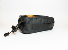 Cargar imagen en el visor de la galería, XTOURING Bolsa de Tubo Superior - Honeycomb Iron Grey