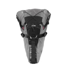 Laden Sie das Bild in den Galerie-Viewer, XTOURING Saddle Bag Dry M Honeycomb Iron Grey