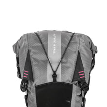 Laden Sie das Bild in den Galerie-Viewer, XTOURING Saddle Bag Dry M Honeycomb Iron Grey