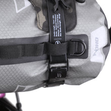 Laden Sie das Bild in den Galerie-Viewer, XTOURING Handlebar Bag System (Handlebar Harness+Dry bag) Honeycomb Iron Grey