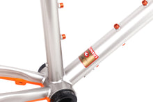 Laden Sie das Bild in den Galerie-Viewer, Double Ace Columbus All Road Bike | (Metallic silver/Orange)