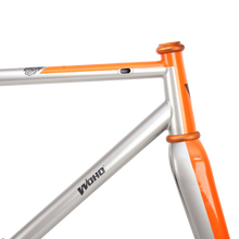 Laden Sie das Bild in den Galerie-Viewer, Double Ace Columbus All Road Bike | (Metallic silver/Orange)